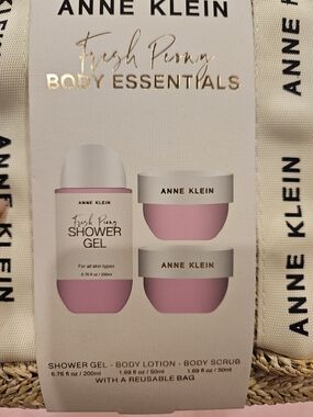 Anne Klein Fresh Peony Body Essentials Set - Pink & Gold